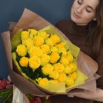 Розы (70 см) желтые Эквадор — изображение 5