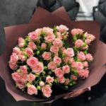 Букет кустовых роз розовые 40 см — изображение 6