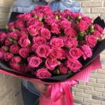 Букет кустовых роз розовые 60 см — изображение 5