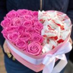 Сердце из цветов 076
